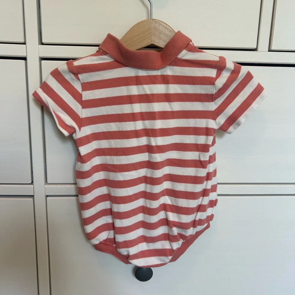 Old navy polo bubble romper size 3-6 months - Picture 3 of 3
